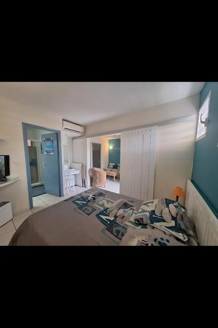 Apartment A 2 Pas De La Plage La Trinite Martinique